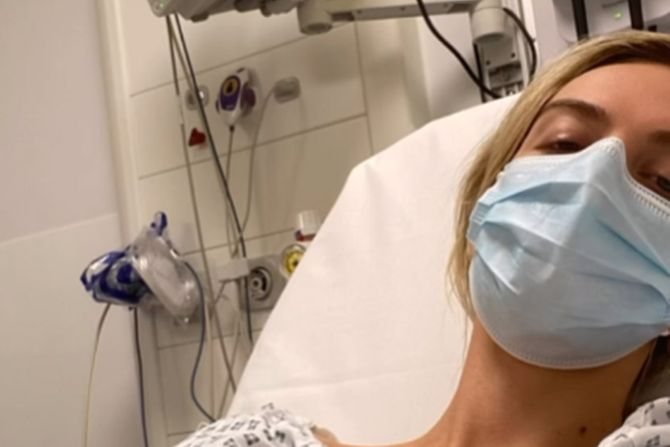 Elle Adams Elle Adams