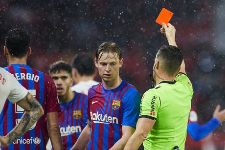 FK Barselona, crveni karton, Frenki de Jong