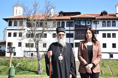 Ministarka Irena Vujović obišla "Dolinu Pčinje" i manastir Sv. Prohor Pčinjski
