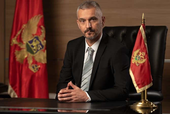 Direktor Uprave policije Crne Gore Zoran Brđanin Direktor Uprave policije Crne Gore Zoran Brđanin