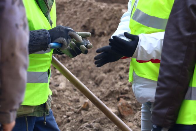 Arheolog Arheologija Arheološki radovi Vlajkovićeva Skupština Srbije podzemna garaža Arheolog Arheologija Arheološki radovi Vlajkovićeva Skupština Srbije podzemna garaža