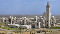 U Pakistanu se gradi treća najveća džamija na svetu, moći će odjednom da primi 800.000 vernika