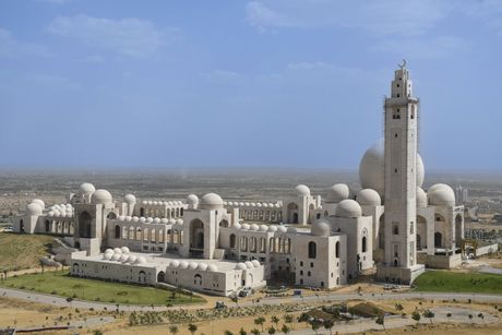 Grand Mosque, Jamia Masjid
