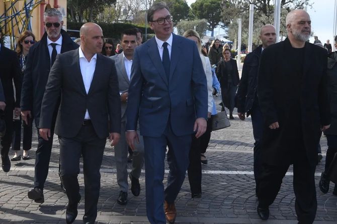 Aleksandar Vučič i Edi Rama Aleksandar Vučič i Edi Rama