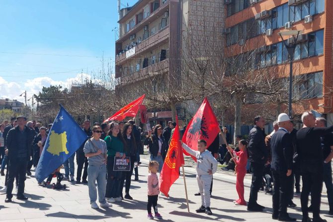 Priština protesti