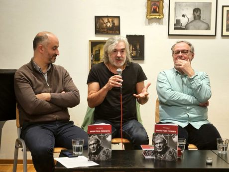Održana promocija knjige „Srpski film: pedesete“ Saše Radojevića u Galeriji Artget