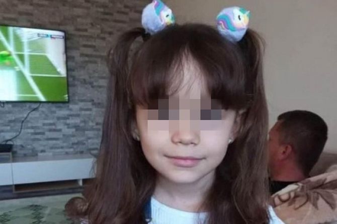 Jana Hristovska Jana Hristovska