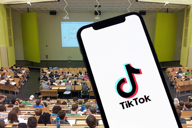 Studenti amfiteatar TikTok