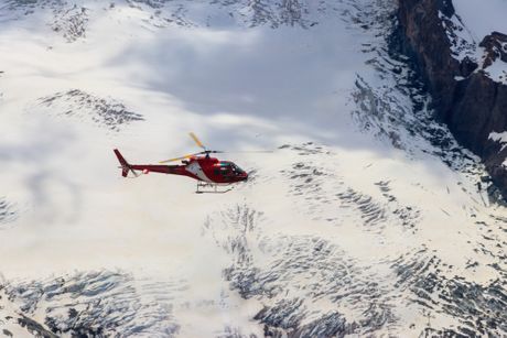 Švajcarska planina helikopter