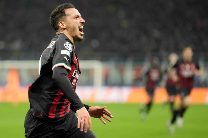 FK Milan - FK Napoli Ismael Bennacer Benaser FK Milan - FK Napoli Ismael Bennacer Benaser