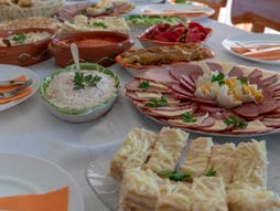 Predjelo, meze, zakuska