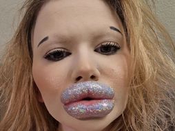 Andrea Ivanova, najveće usne na svetu