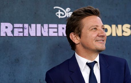 Jeremy Renner Džeremi Rener