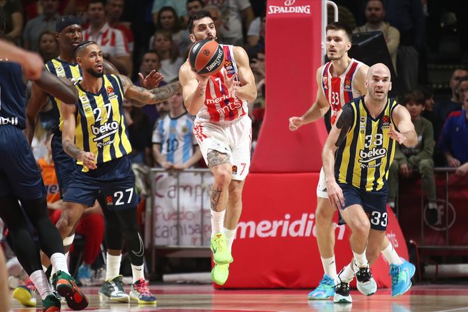KK Crvena zvezda, Fenerbahče KK Crvena zvezda, Fenerbahče