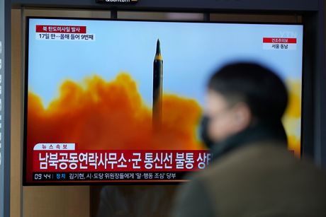 Lansiranje raketa Severna Koreja