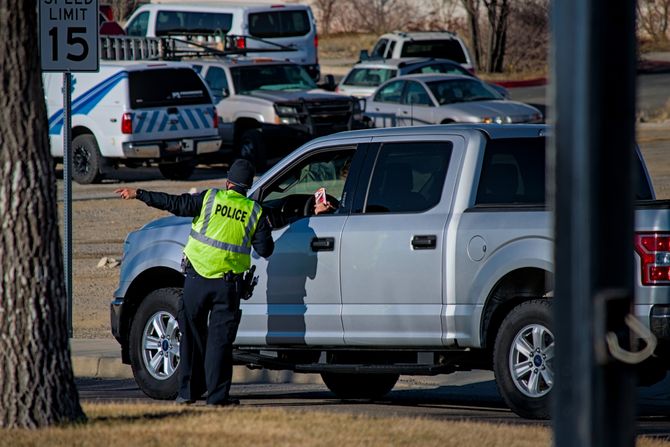 Novi Meksiko Farmington policija nacionalna garda policije corona korona