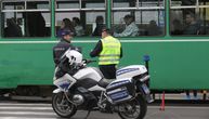 Makljaža u tramvaju kod "Cvetka": Potukla se 2 mladića, putnici bežali napolje