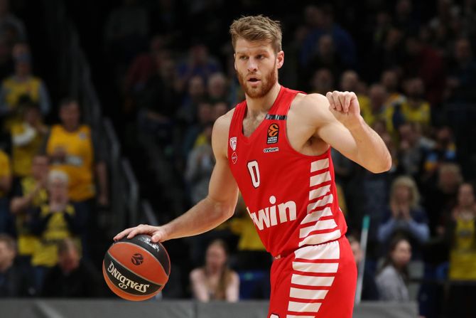 Košarka Olimpijakos Tomas Vokap Thomas Walkup Košarka Olimpijakos Tomas Vokap Thomas Walkup