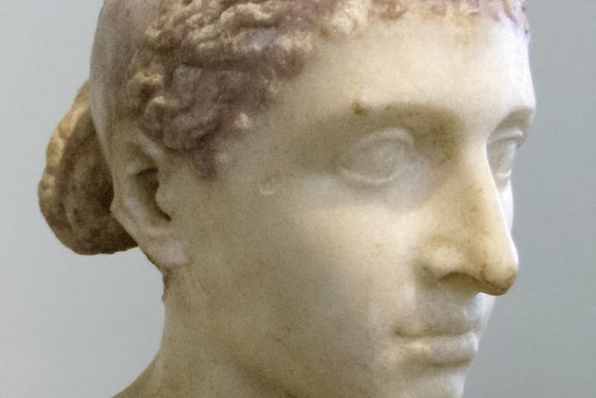 Bista Kleopatra Bista Kleopatra