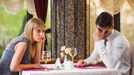 prvi sastanak, dejt, neprijatnost prvi sastanak, dejt, neprijatnost