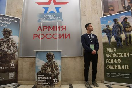 Rusija rat vojska regrutacija poster