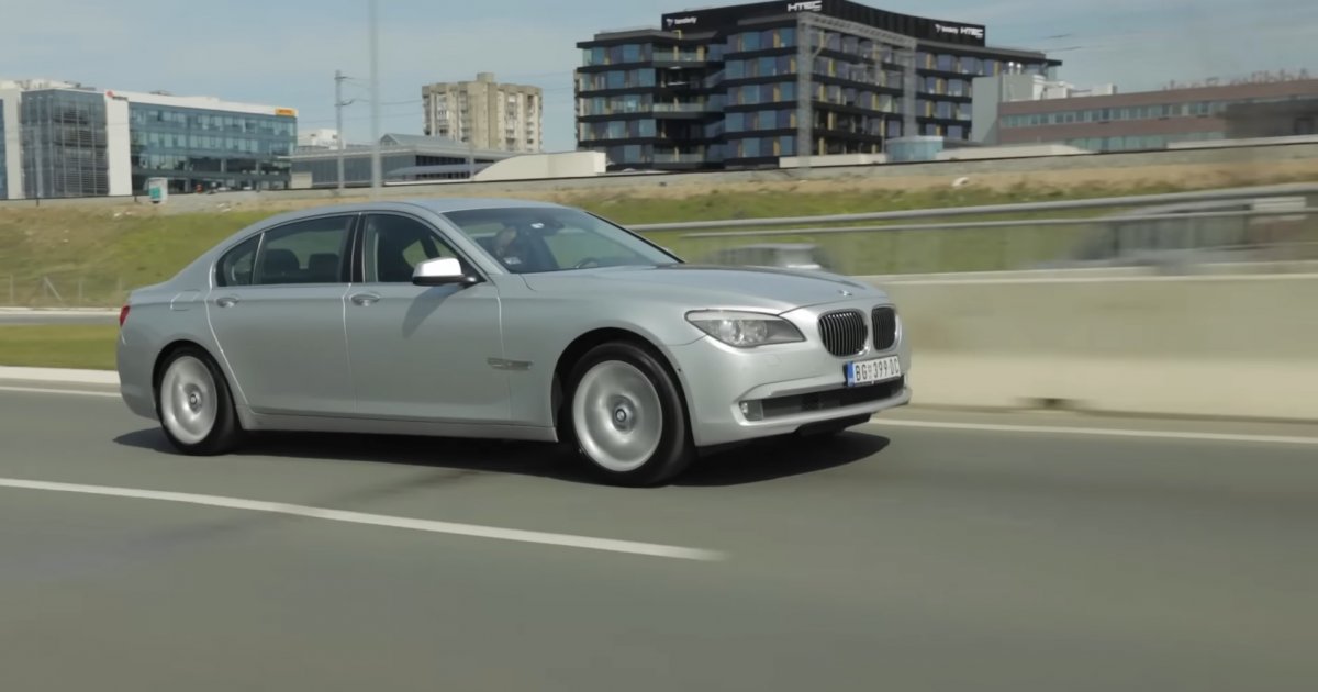 Prestige or Bankruptcy? 5 Luxury Sedans That Cost Little Now But Hide Terrifying Costs