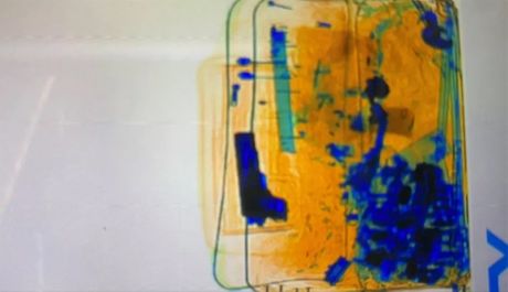 Zlatni pištolj zaplena carina Zlatni pištolj zaplena carina