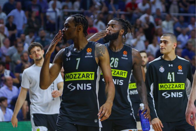 Tuča Košarka Real Madrid Partizan