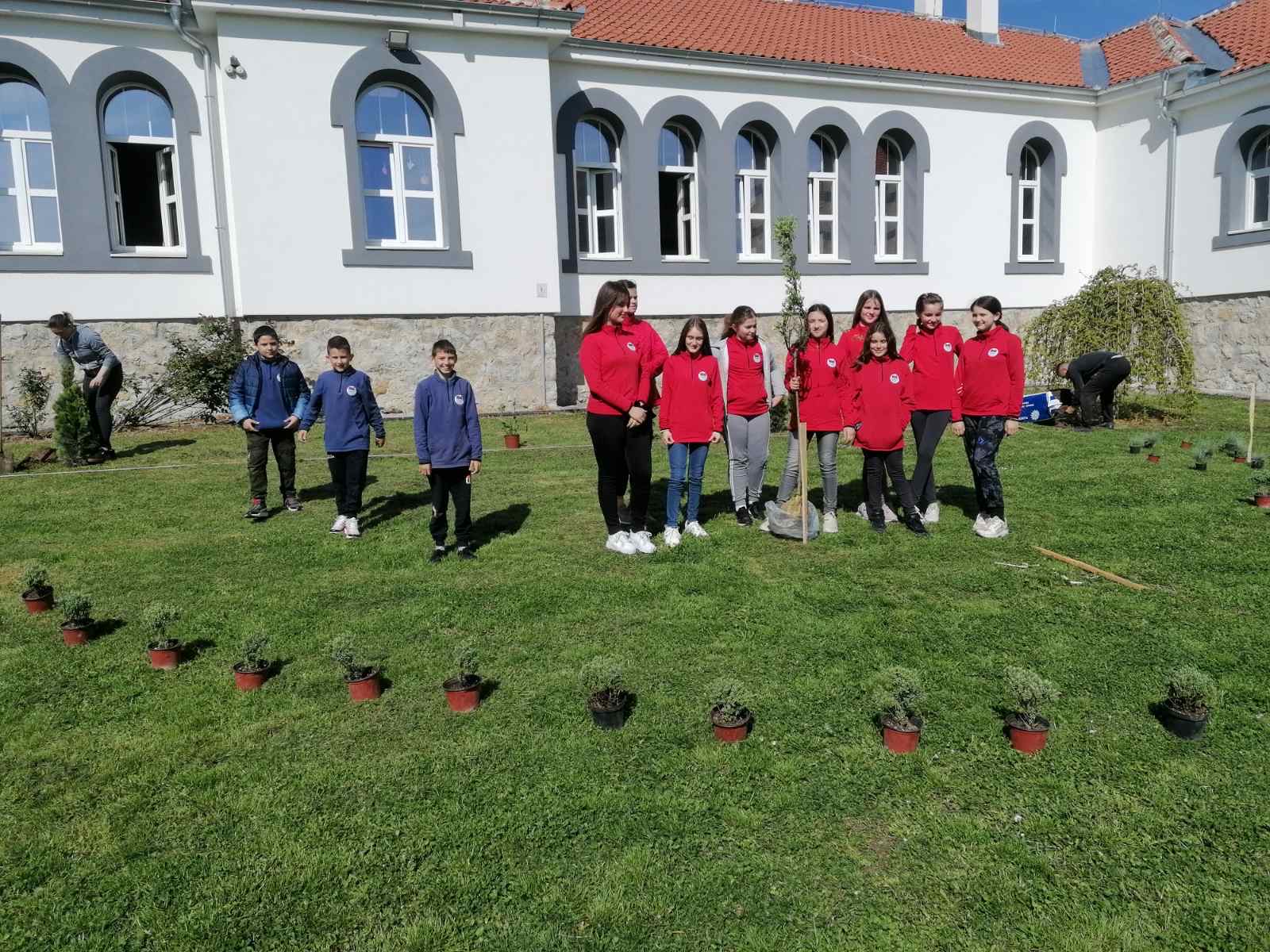 Prva škola u Srbiji koja je uvela uniforme - Borba