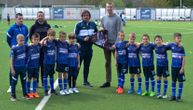 Podstrek za nadolazeće šampione - Meridian Sport donirao nove dresove školi fudbala Gale iz Beograda