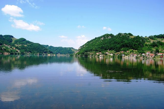 Zvorničko jezero