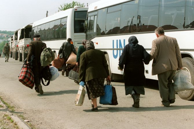 Proterivanje Srba iz Hrvatske , Pakraca, 1995, operacija Bljesak