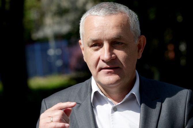 BLJESAK VENCI LINTA BLJESAK VENCI LINTA