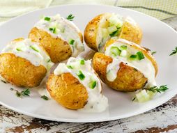 mladi krompirići sa pavlakom