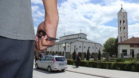 Saborna crkva u Vranju, napad nožem