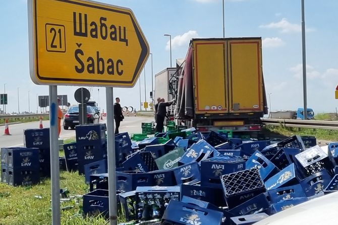 Udes, Ruma, gajbe piva Udes, Ruma, gajbe piva