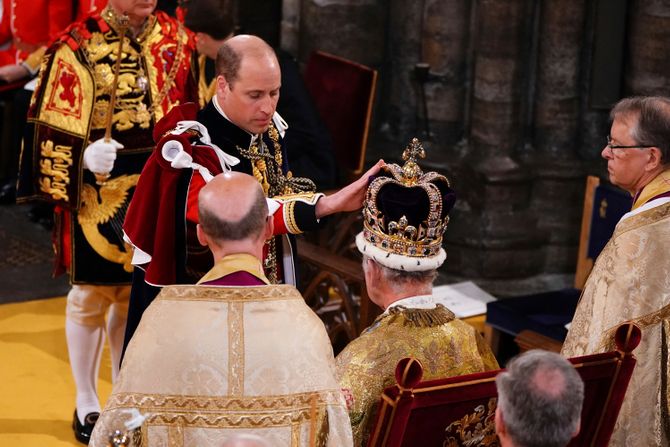 Krunisanje kralj Čarls princ Vilijam