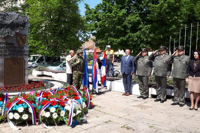 Nato bombardovanje, Humanitarna intervencija, Niš, parastos,