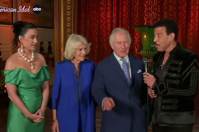 Kralj Čarls, Kamila, Keti Kejti i Lajonel Riči, Peri King Charles  Camilla  American Idol 2023  Katy Perry i  Lionel Richie