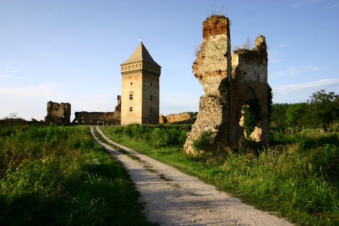 7 Tvrđava na Dunavu. Bačka tvrđava 7 Tvrđava na Dunavu. Bačka tvrđava