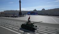 U Moskvi održana skromnija vojna parada nego ikad: Mnogi primetili jedno na Crvenom trgu