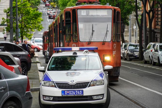 Muškarac preminuo u tramvaju u Redsavskoj ulici u Beogradu