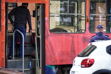 Muškarac preminuo u tramvaju u Redsavskoj ulici u Beogradu