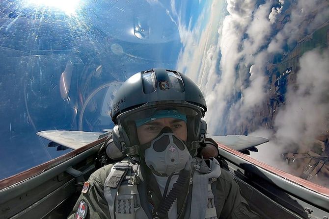 Letačka obuka, mig 29, Ministarstvo odbrane