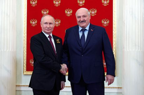 Aleksandar Lukašenko Vladimir Putin Vojna parada Moskva