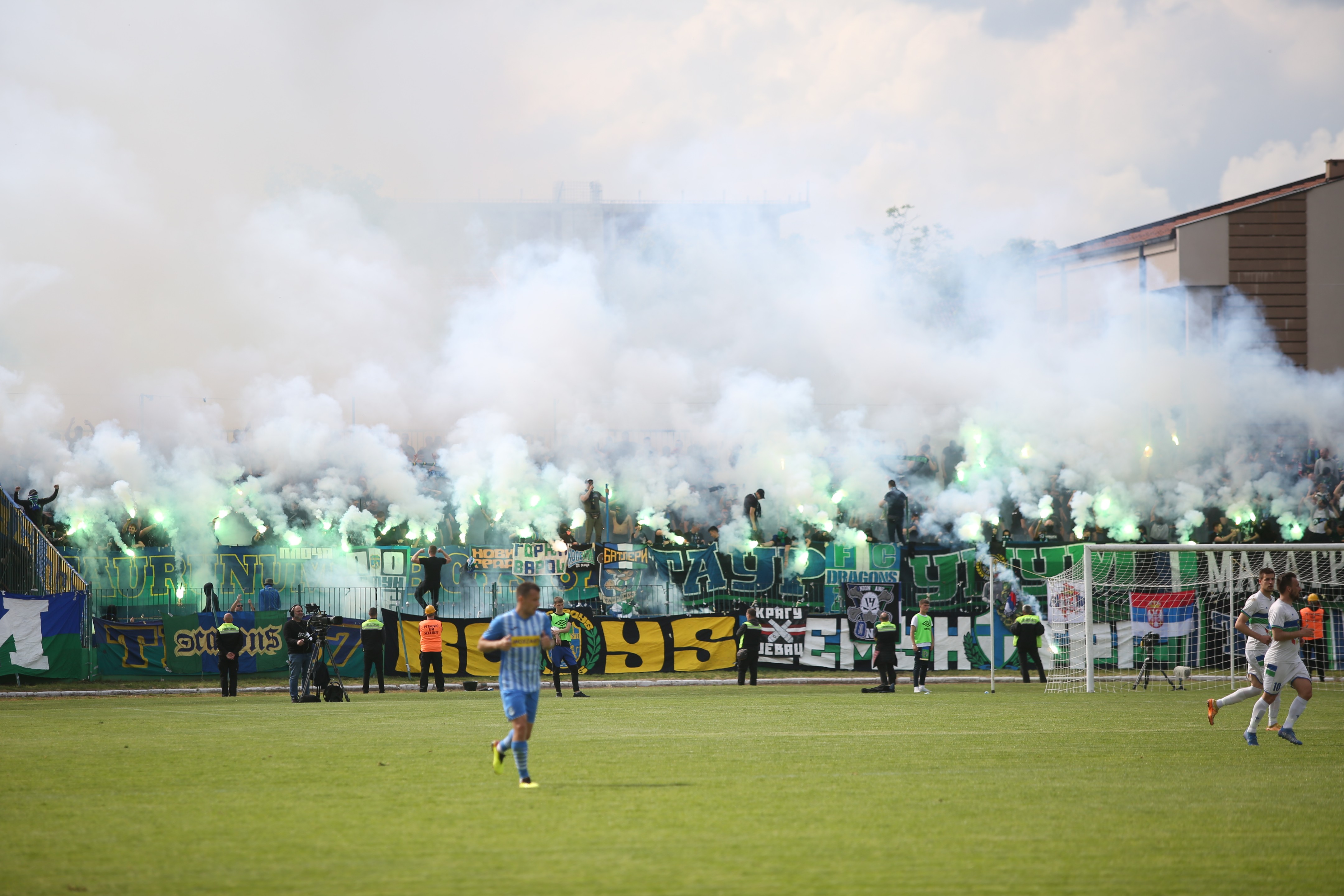 Zemun posle sedam godina ponovo u Superligi: Ludnica među Taurunum Bojsima!