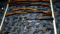 Ovo oružje Srbi najčešće imaju u svom posedu: Za 2 nedelje policiji predali 33.000 komada