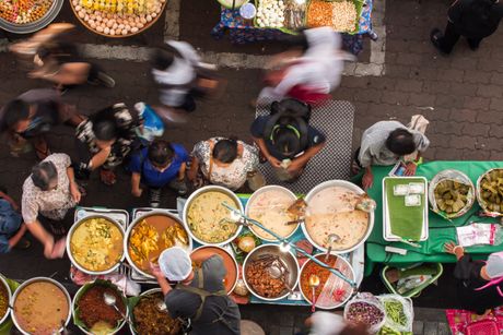 Kina kineska hrana ulični prodavci hrana na ulici, Chinese street food