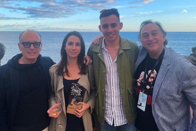 Film "Ovuda će proći put" Nine Ognjanović dobitnik nagrade studentskog žirija na ekskluzivnom festivalu u Italiji Film "Ovuda će proći put" Nine Ognjanović dobitnik nagrade studentskog žirija na ekskluzivnom festivalu u Italiji