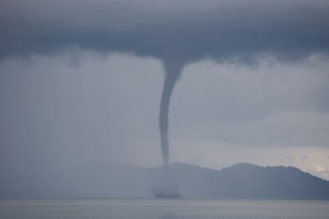 waterspout pijavica